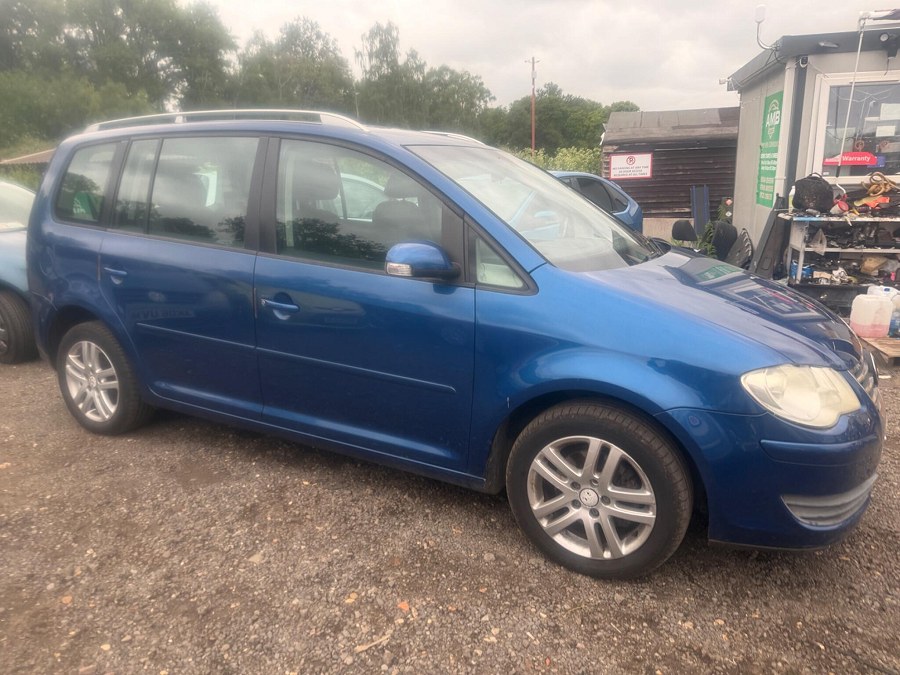 2008 Volkswagen Touran photo 3