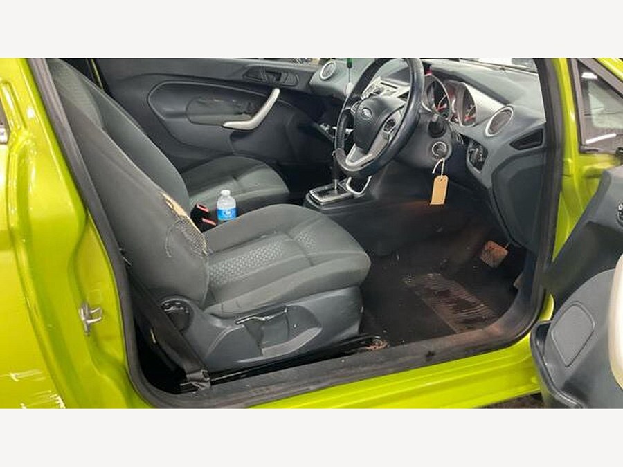 2009 Ford Fiesta photo 6