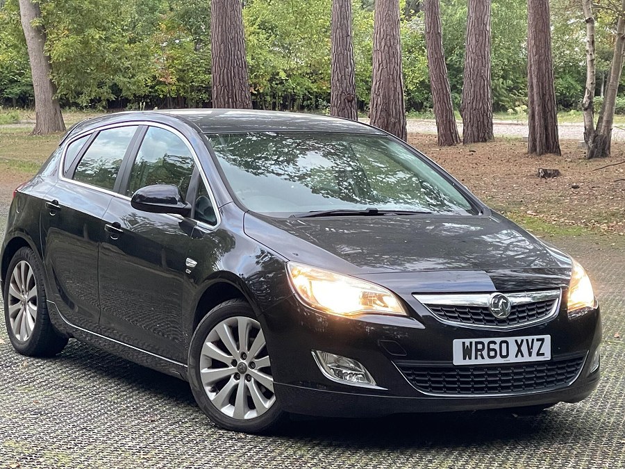 2010 Vauxhall Astra photo 6