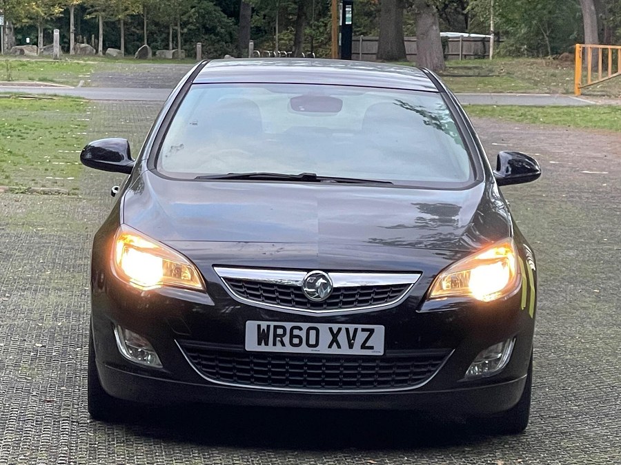 2010 Vauxhall Astra photo 4