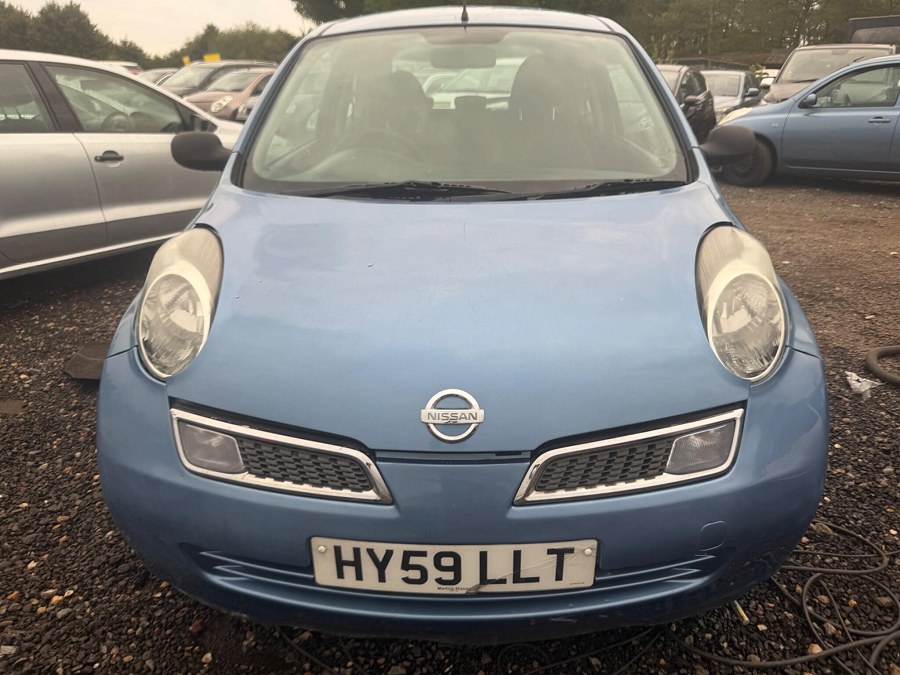 2009 Nissan Micra photo 1