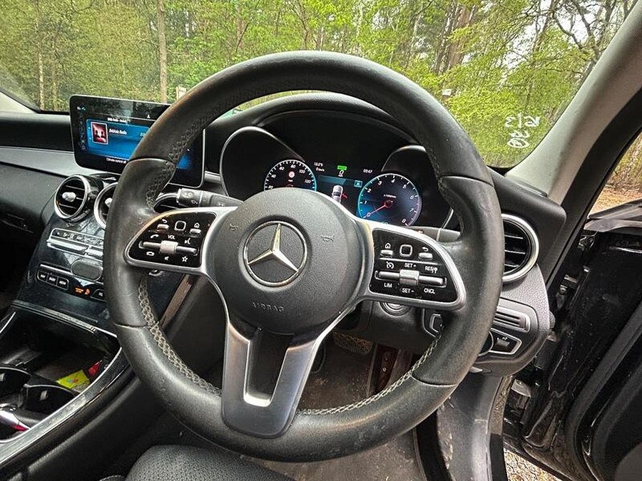 2019 Mercedes-Benz C Class photo 4