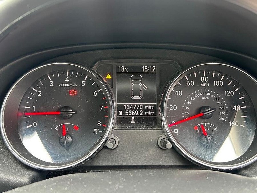 2010 Nissan Qashqai photo 3