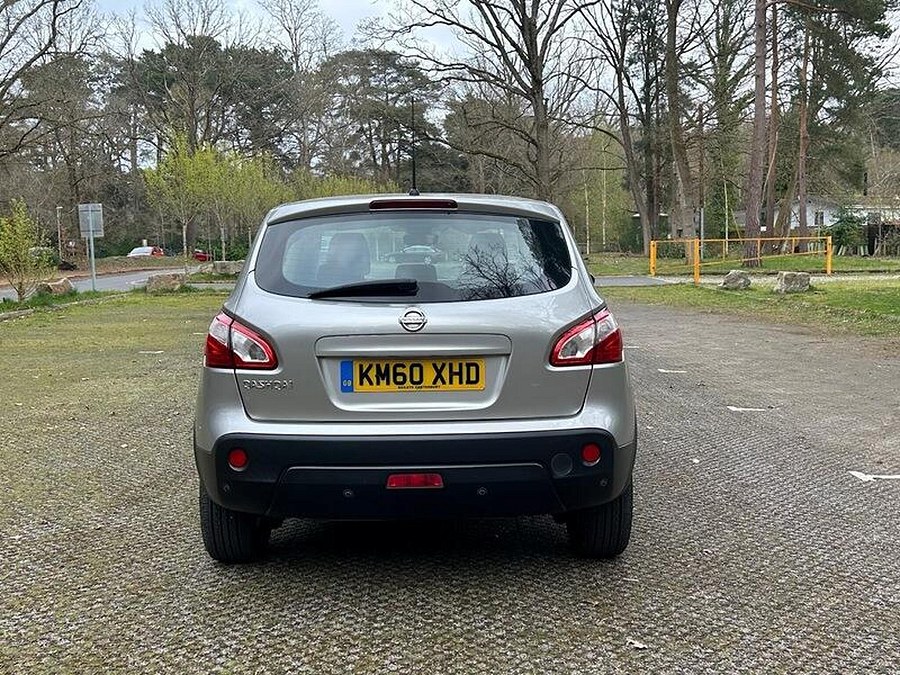 2010 Nissan Qashqai photo 12