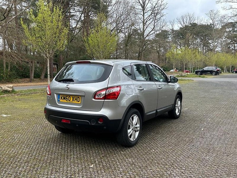 2010 Nissan Qashqai photo 13