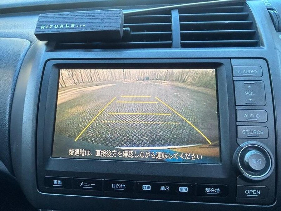 2005 Honda Stream photo 9