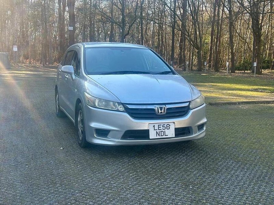 2005 Honda Stream photo 13