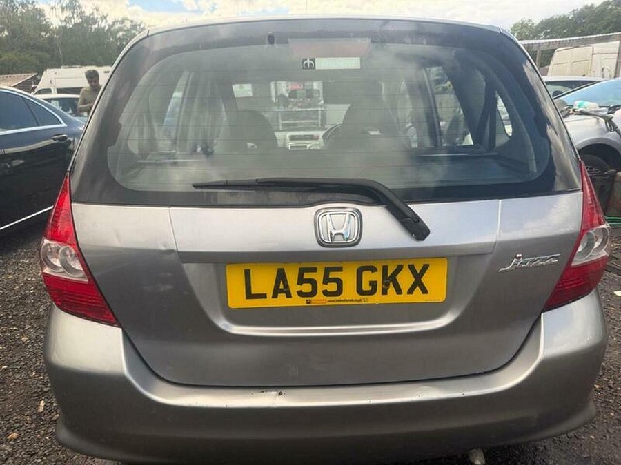 2006 Honda Jazz photo 9