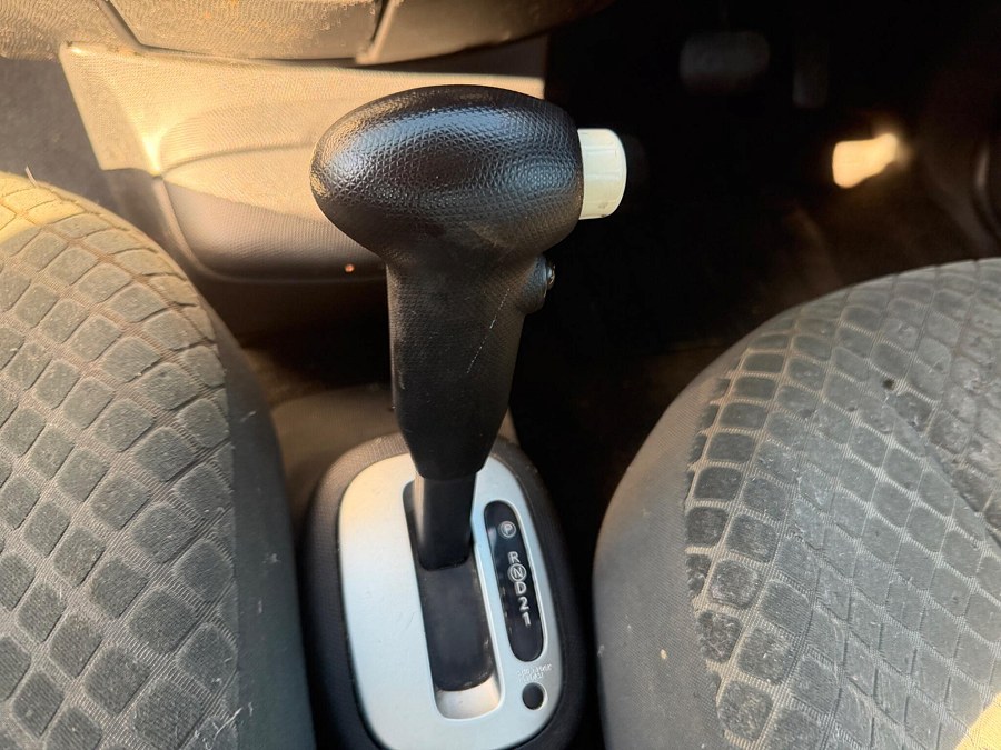 2007 Nissan Micra photo 12