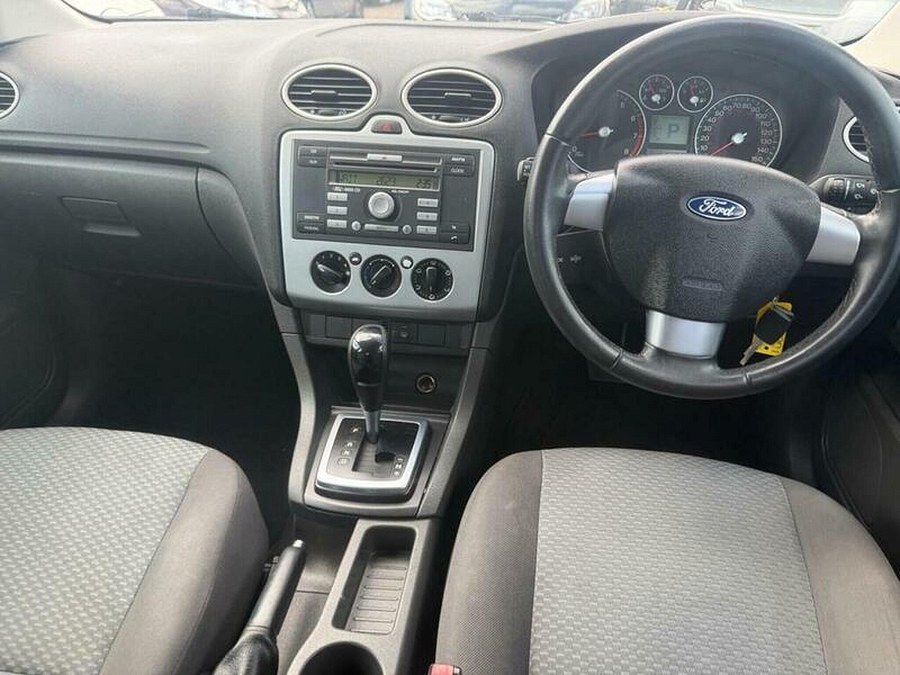 2006 Ford Focus photo 14