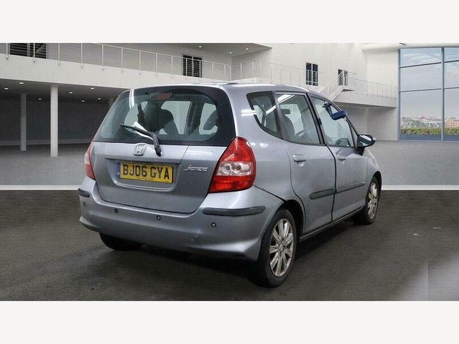 2006 Honda Jazz photo 3