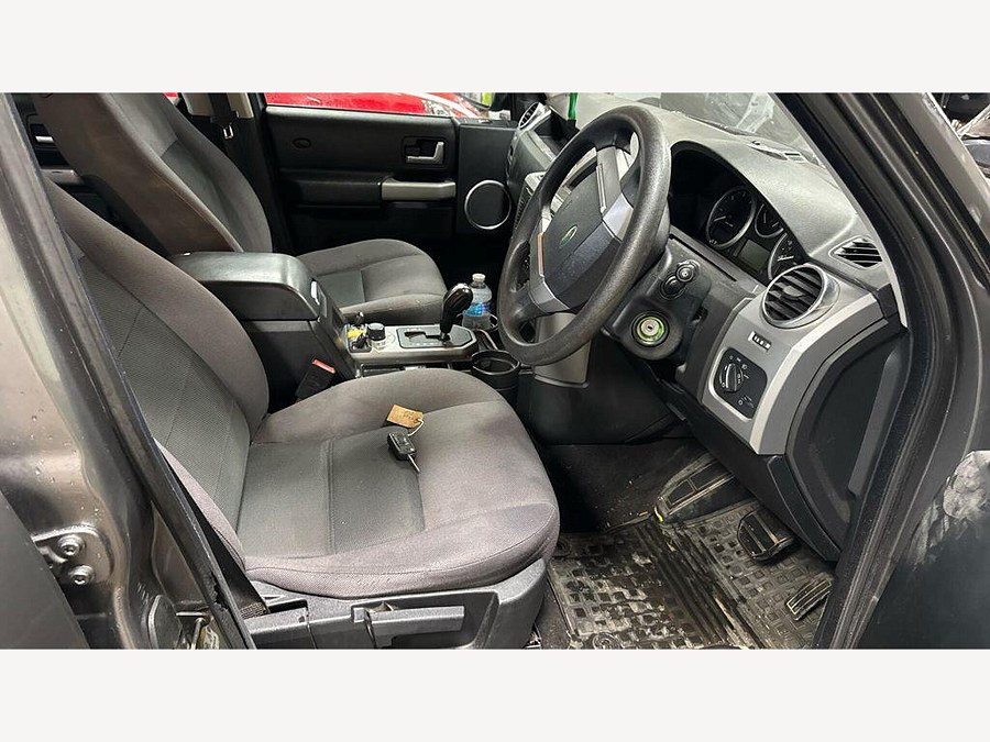 2009 Land Rover Discovery 3 photo 9