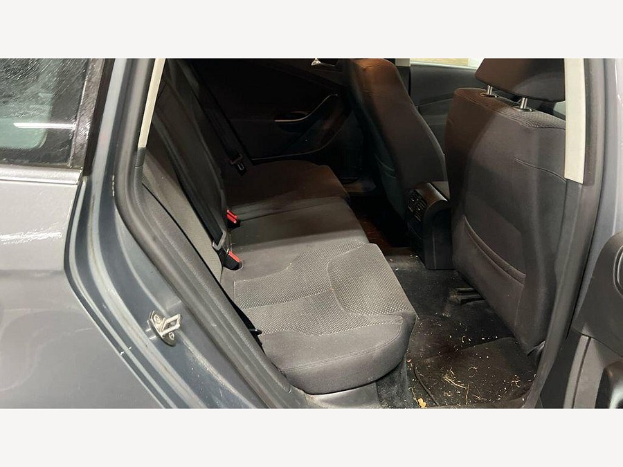 2007 Volkswagen Passat photo 12