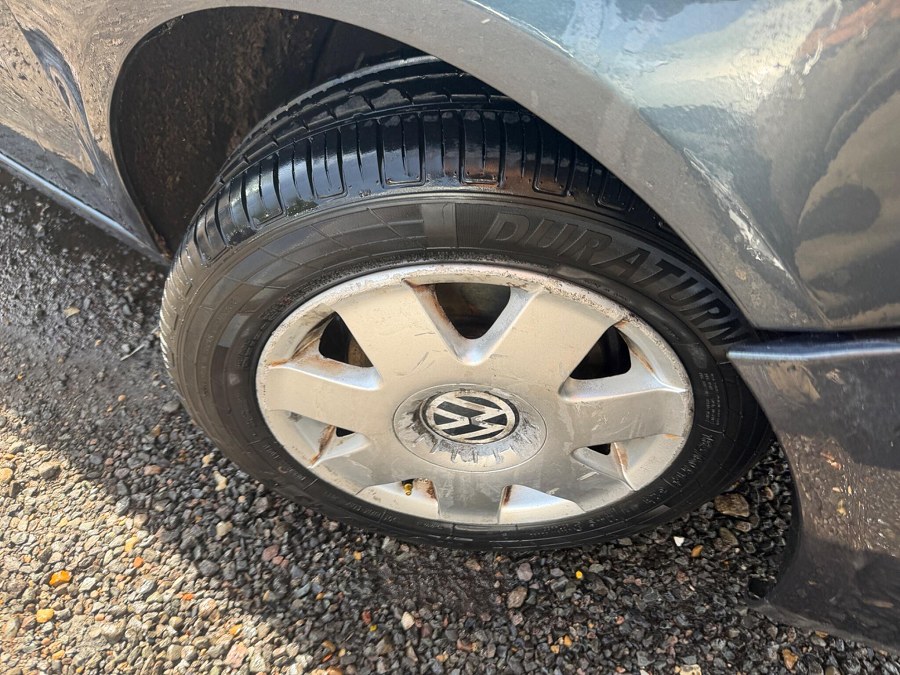 2005 Volkswagen Polo photo 9