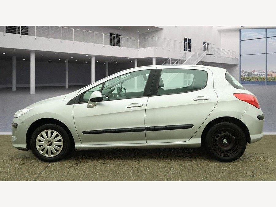 2008 Peugeot 308 photo 10