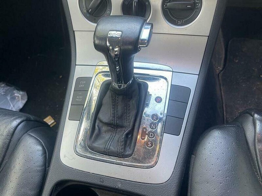 2008 Volkswagen Passat photo 8