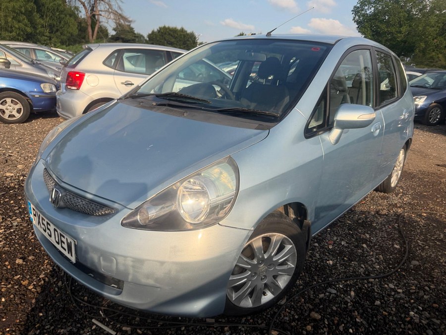 Honda Jazz photo 2