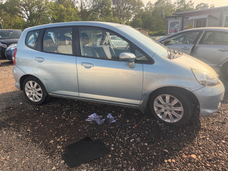 2005 Honda Jazz photo 5