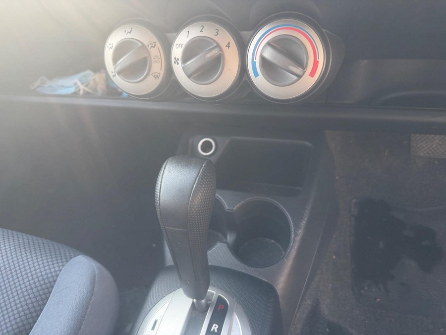 2005 Honda Jazz photo 7