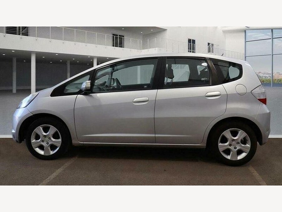 2010 Honda Jazz photo 10
