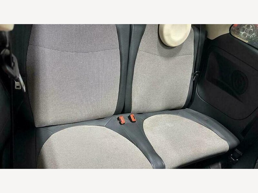 2009 Fiat 500C photo 6