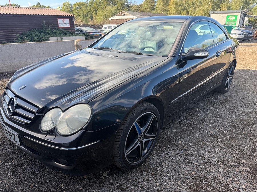 2006 Mercedes-Benz CLK photo 3