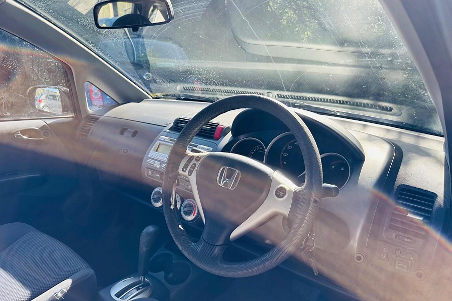 2005 Honda Jazz photo 9