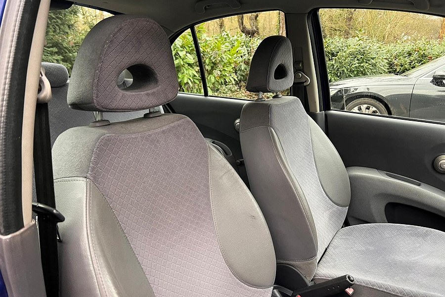 2003 Nissan Micra photo 14