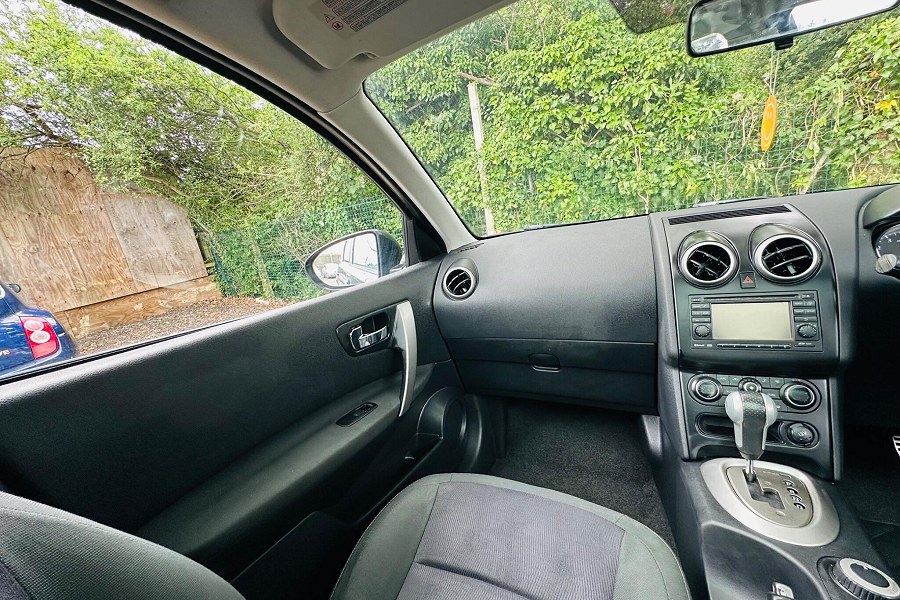 2012 Nissan Qashqai+2 photo 14