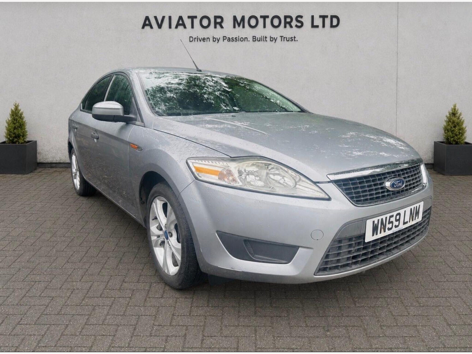 2009 Ford Mondeo 2.0 Edge 5dr for sale at Aviator Motors Ltd