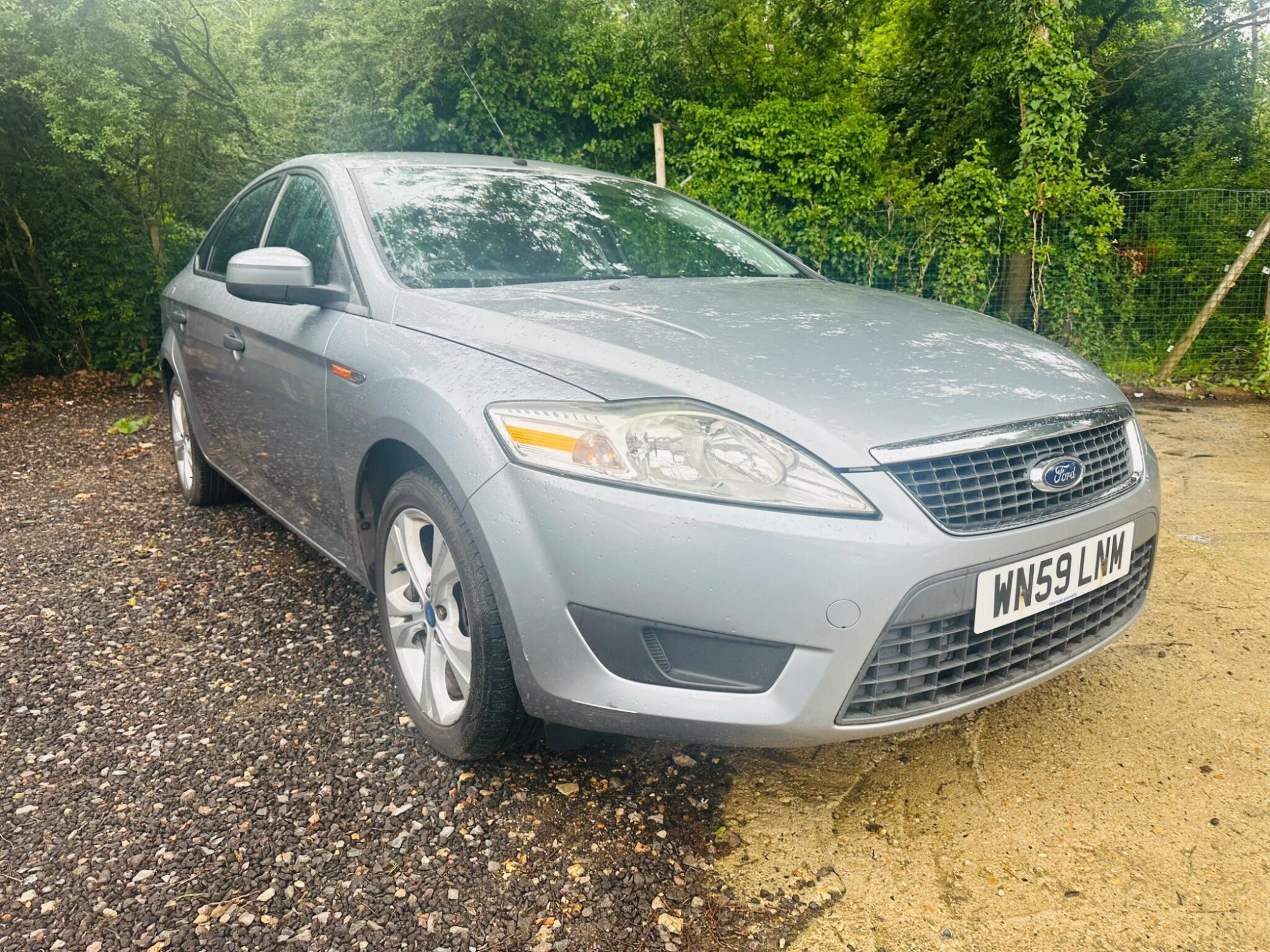 2009 Ford Mondeo 2.0 Edge 5dr for sale at Aviator Motors Ltd