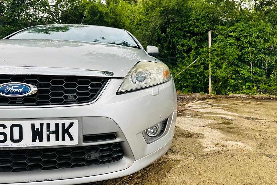 2010 Ford Mondeo photo 9