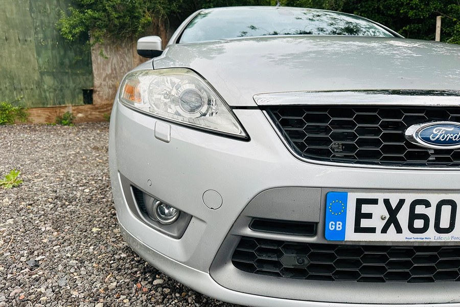 2010 Ford Mondeo photo 8