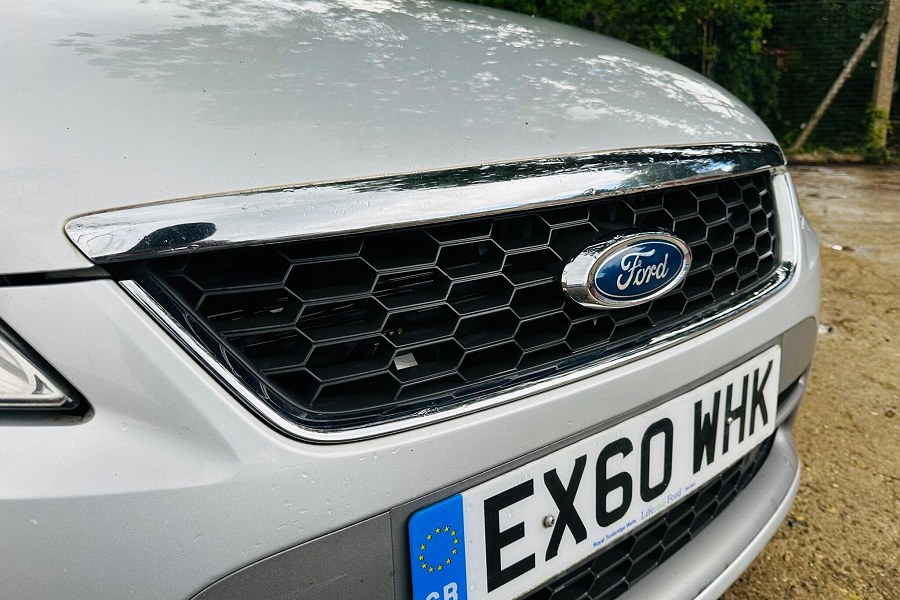 2010 Ford Mondeo photo 7
