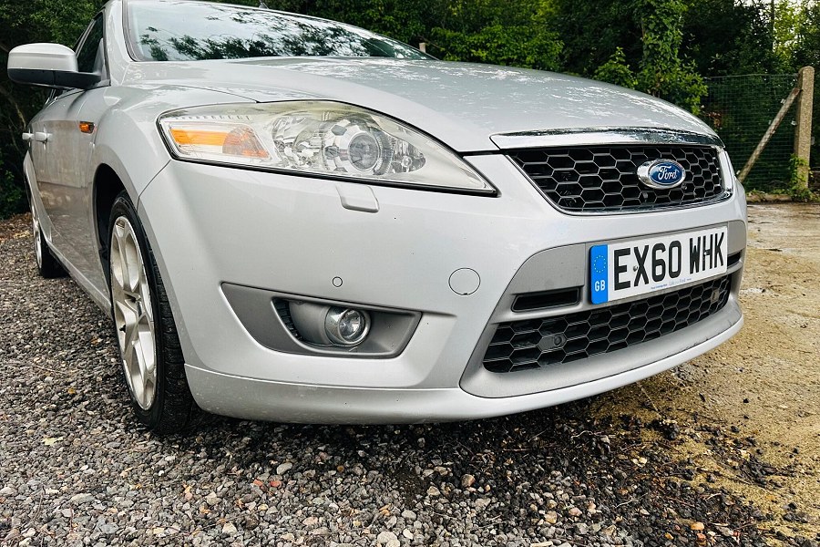 2010 Ford Mondeo photo 5