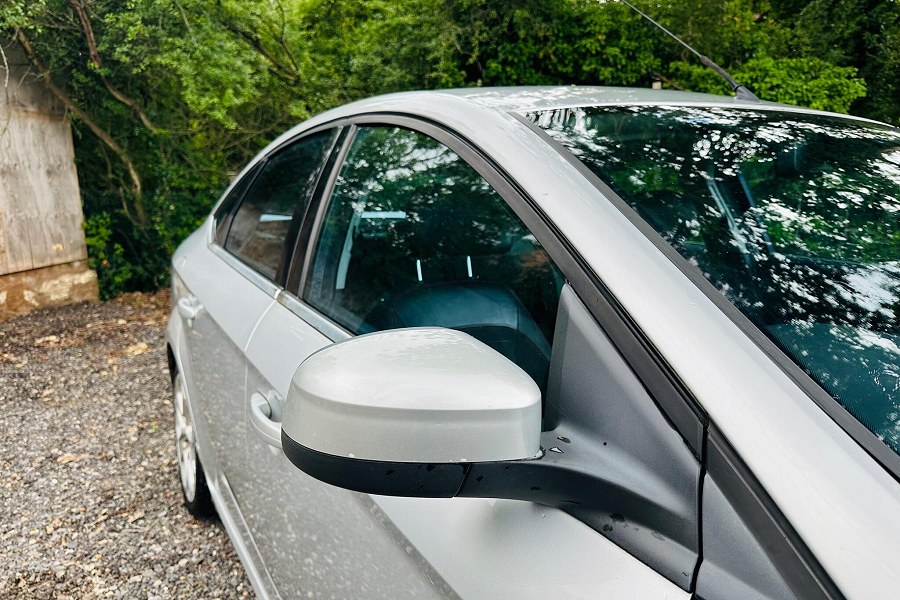 2010 Ford Mondeo photo 13
