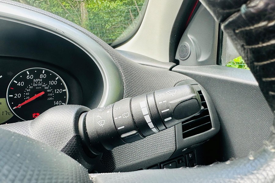 2007 Nissan Micra photo 12