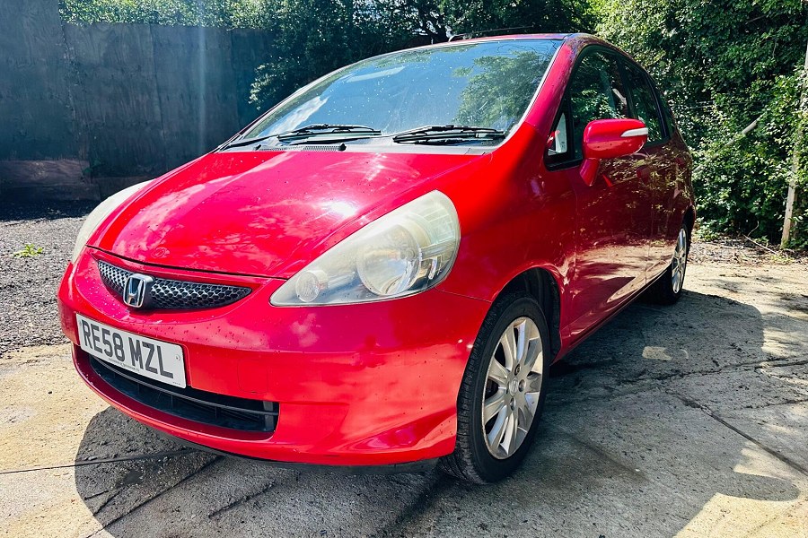 Honda Jazz photo 2