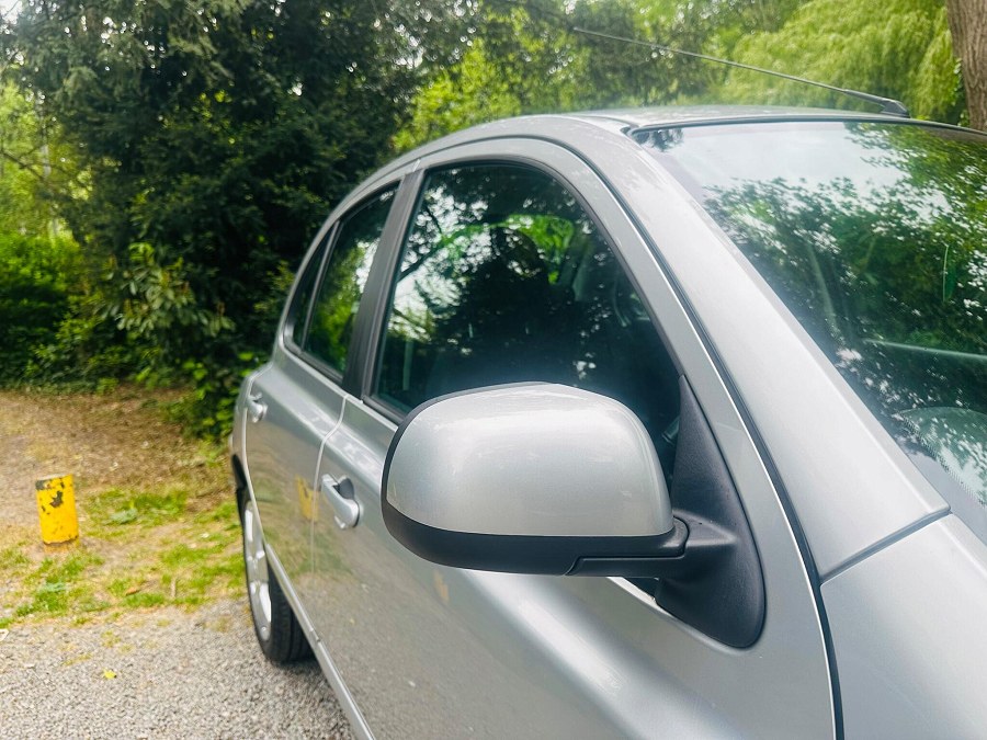 2009 Nissan Micra photo 14