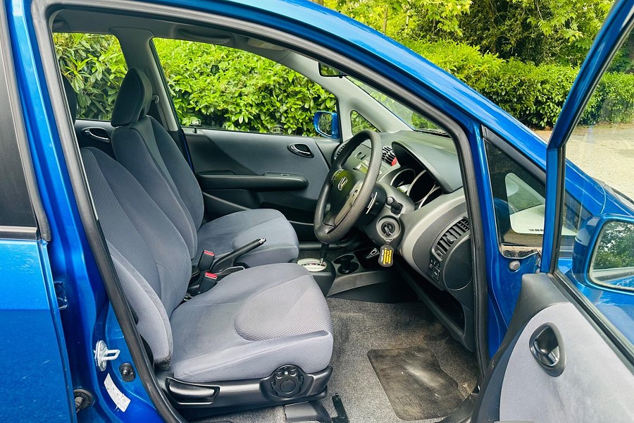 2005 Honda Jazz photo 14