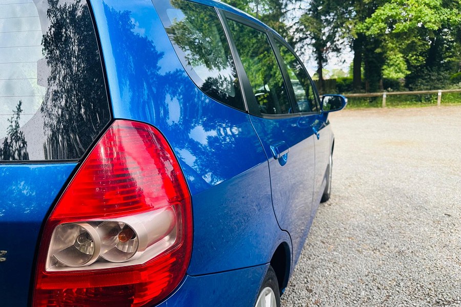 2005 Honda Jazz photo 12