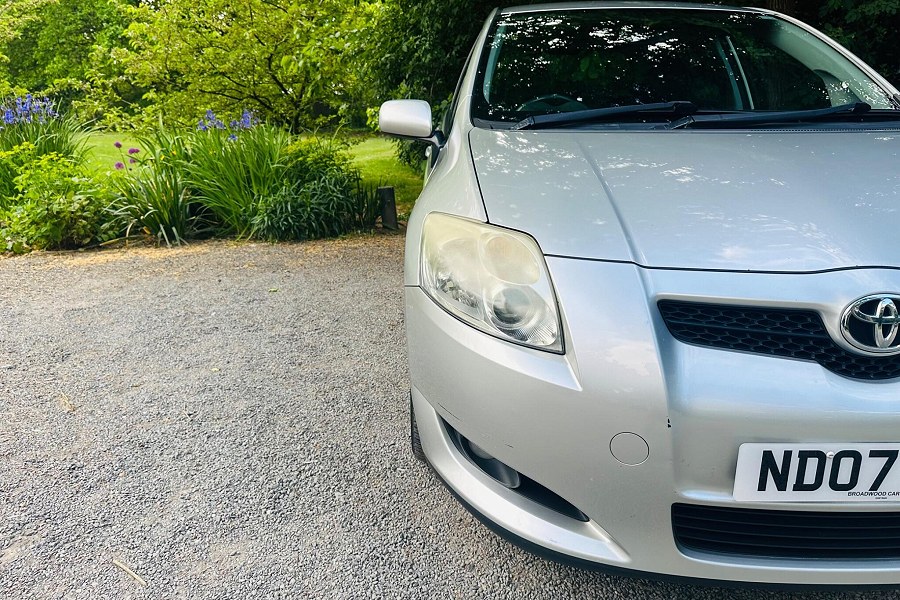 2007 Toyota Auris photo 10