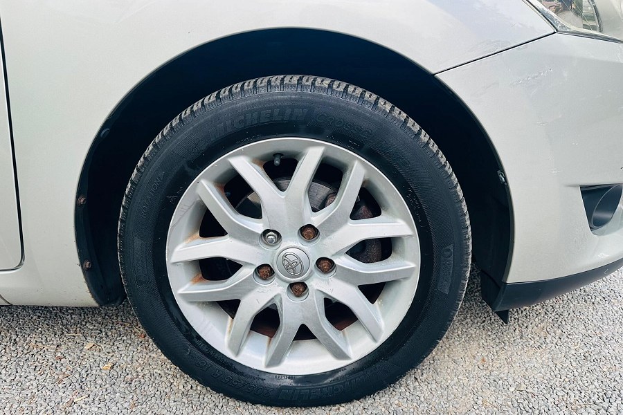 2007 Toyota Auris photo 7