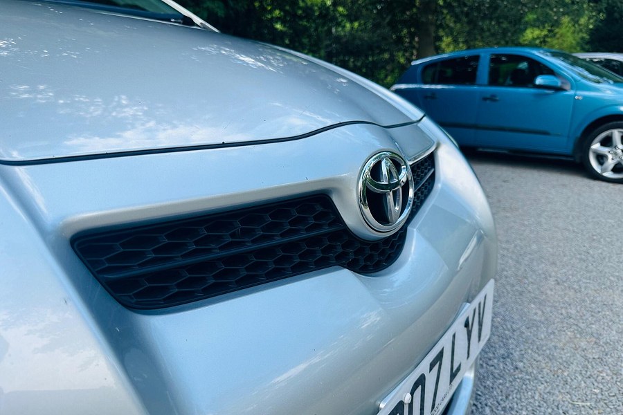 2007 Toyota Auris photo 6