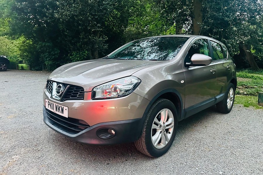 2011 Nissan Qashqai photo 3