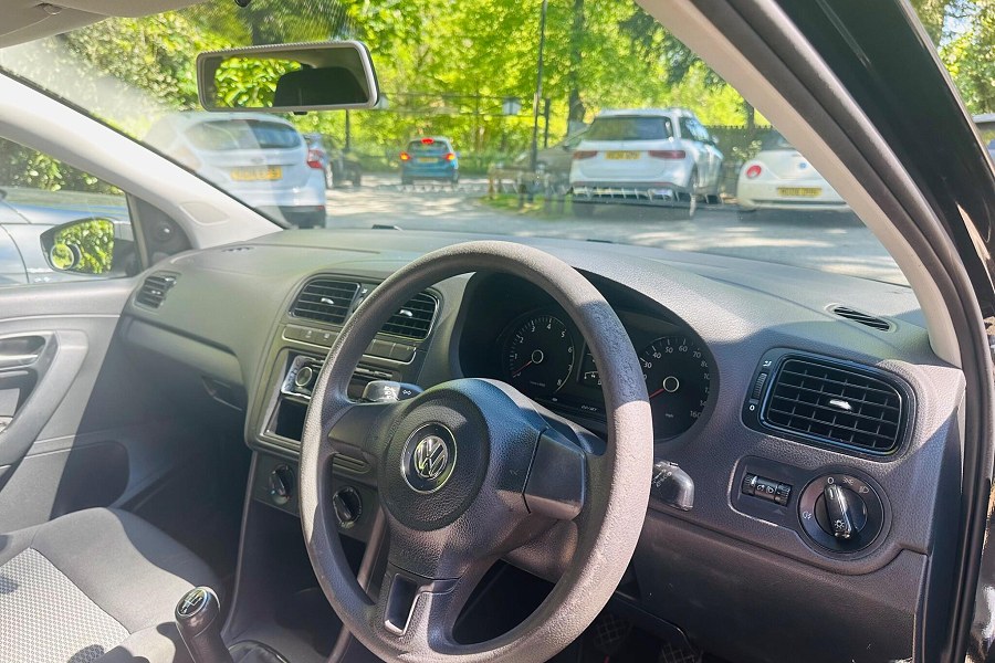 2011 Volkswagen Polo photo 9