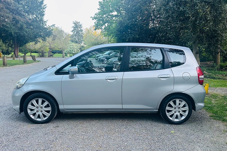 2005 Honda Jazz photo 4