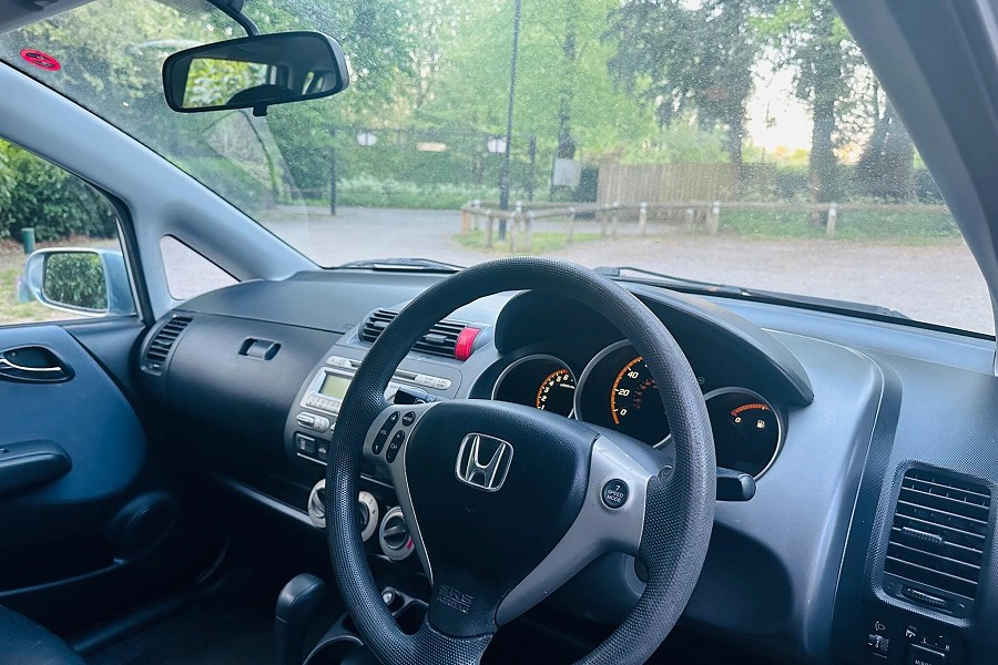 2005 Honda Jazz photo 8