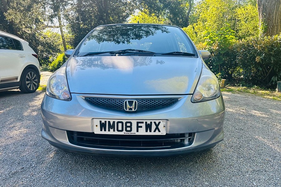 Honda Jazz photo 2