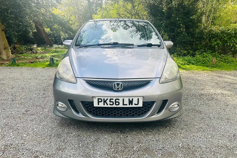 Honda Jazz photo 2